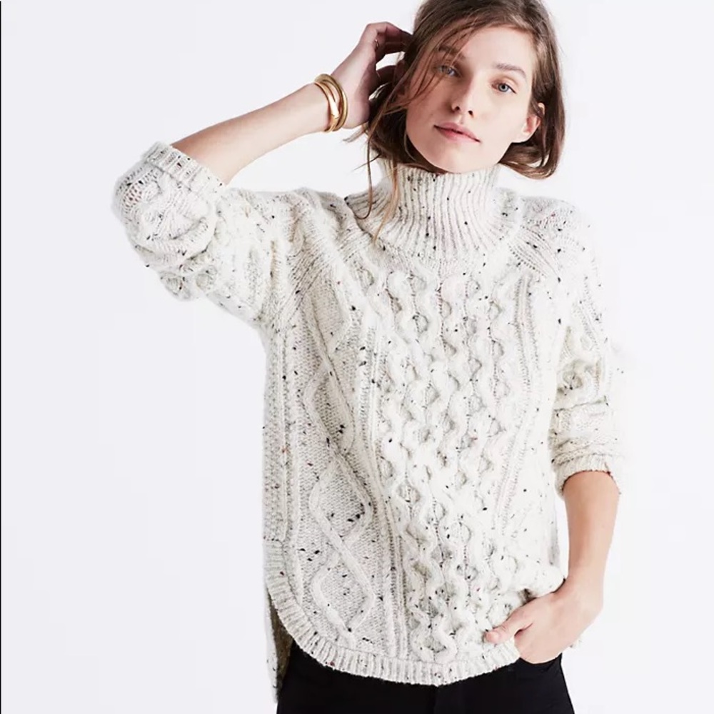 Madewell Cable Knit Shirttail Turtleneck Sweater in Off-White, Small